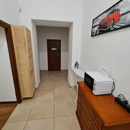 Fantastic-inn - Czackiego * Varšava