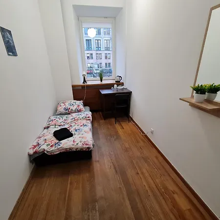 Fantastic-inn - Czackiego *